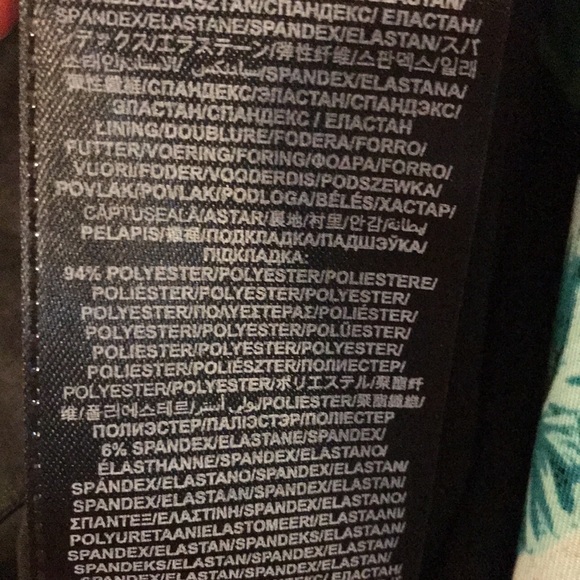 Guess floral split mesh skirt - Picture 7 of 7